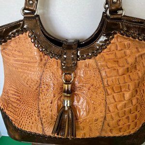 Neebelle Tassel Vinyl Chestnut And Brown Shoulder Bag